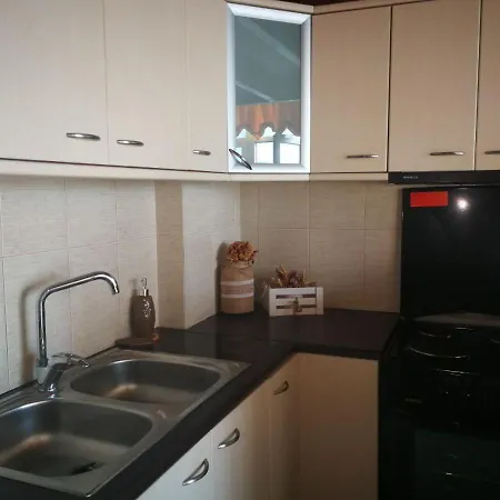 Kikilia's & Stelio's דירה *