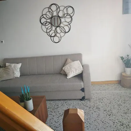 דירה Kikilia's & Stelio's אדאמאס