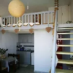 Kikilia's & Stelio's Apartamento *