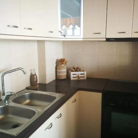 Daire Kikilia's & Stelio's